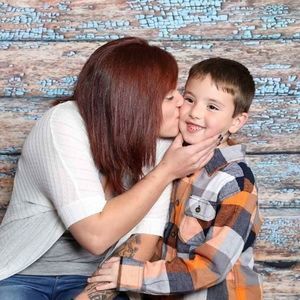 Meet your Posher, Christen